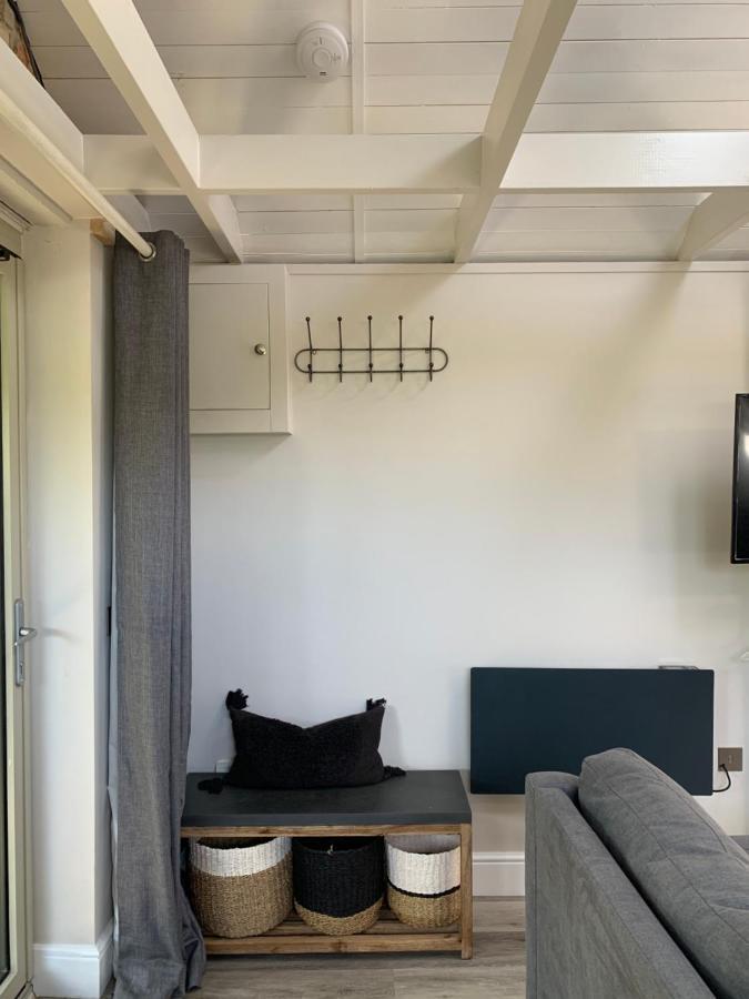 Hotel The Nest Sway Zewnętrze zdjęcie